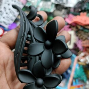 Stylish Long Hair Clutcher for Girls | Smooth & Durable Grip